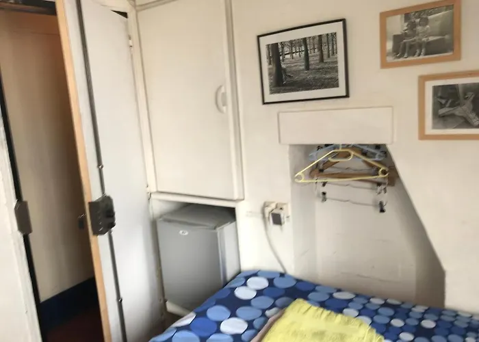 Studette Marais Musee Picasso *