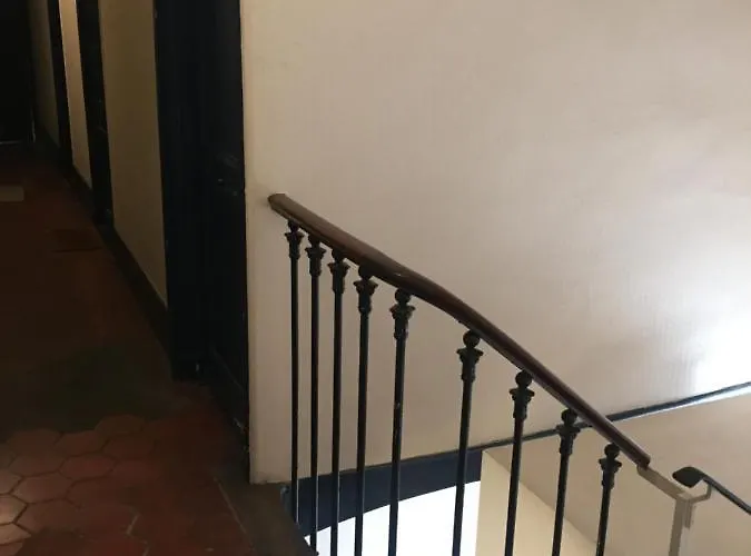 Studette Marais Musee Picasso Париж